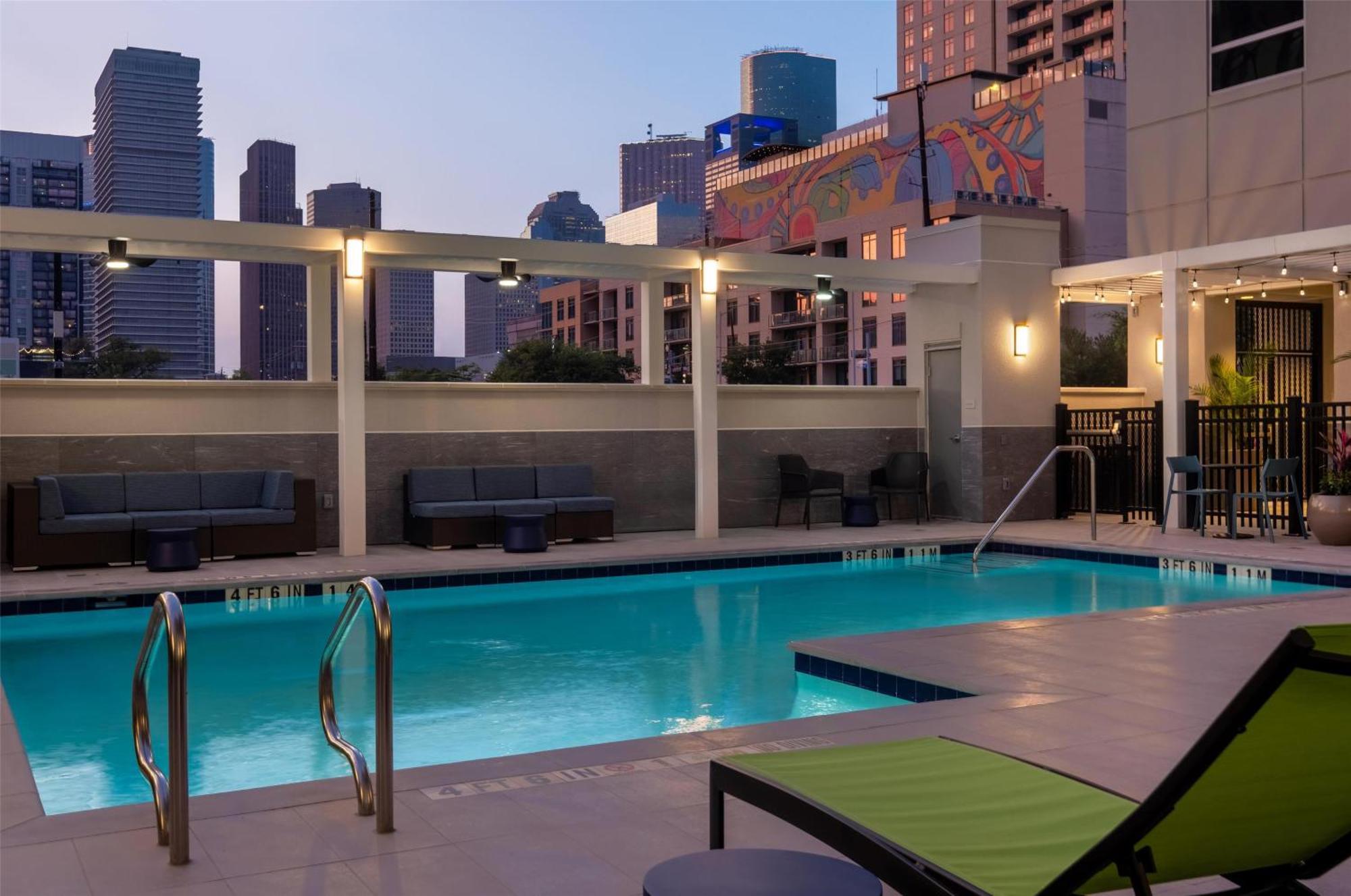 Home2 Suites By Hilton Houston Downtown Convention Center Dış mekan fotoğraf